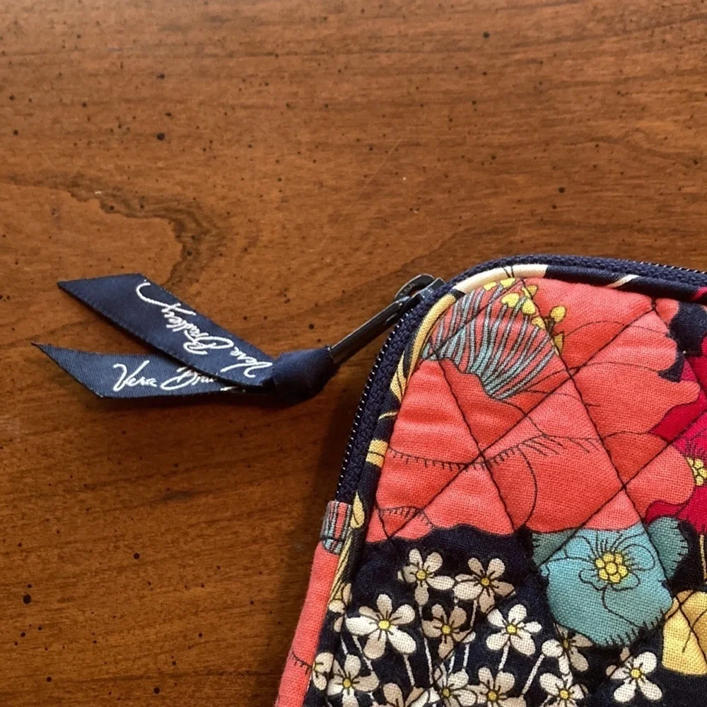VERA BRADLEY Tablet Case - 10” x 8”